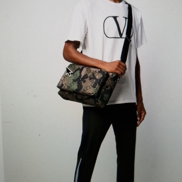 camo messenger bag